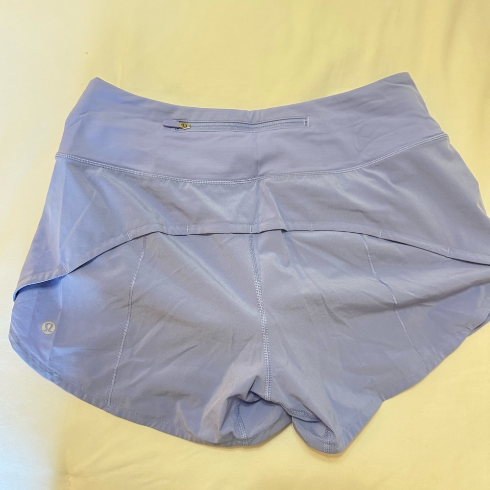 Lululemon Speed Up Shorts Tall 4” Size 6